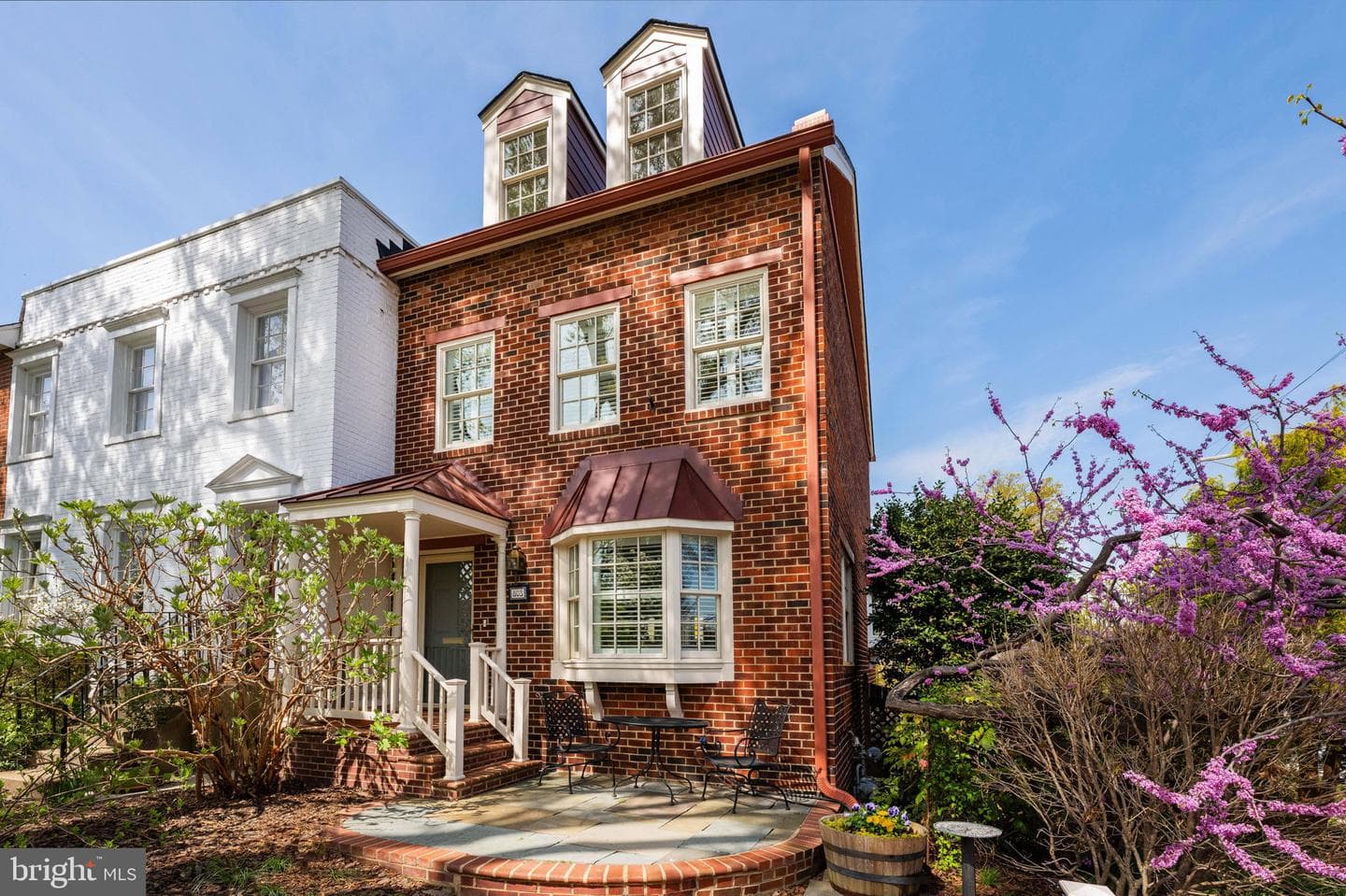 803 Green Street photo 6