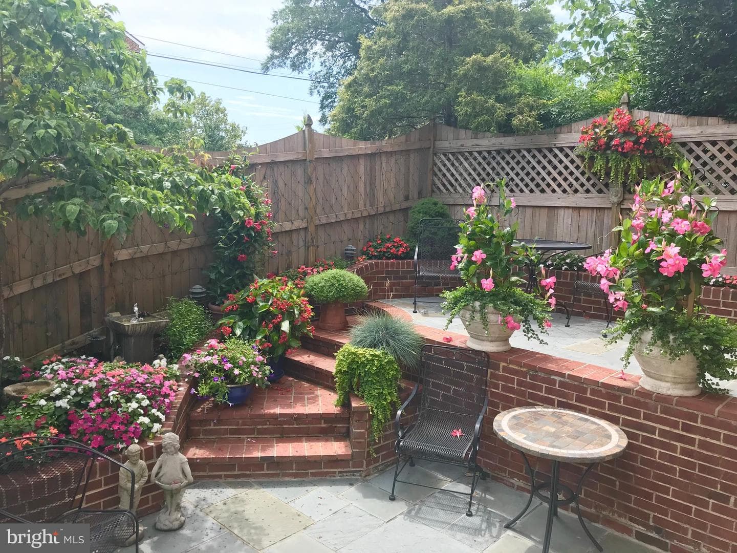 803 Green Street photo 77