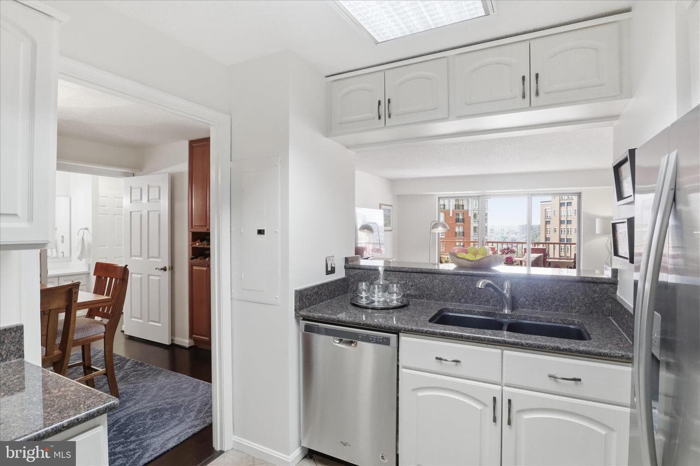 2121 Jamieson Avenue #1506 photo 16
