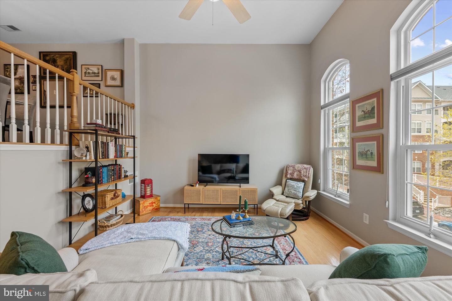5115 Donovan Drive photo 6