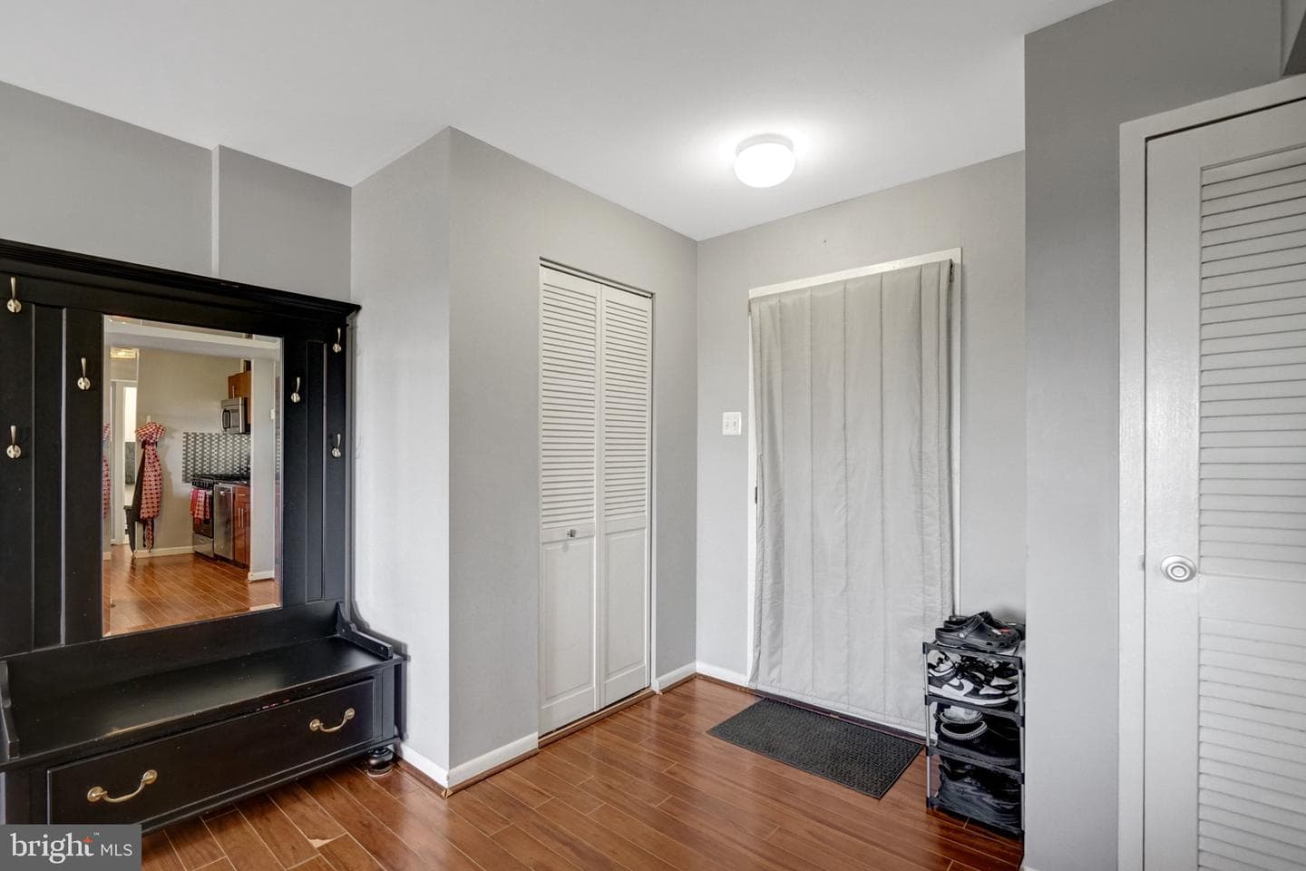 5340 Holmes Run Parkway #919 photo 2
