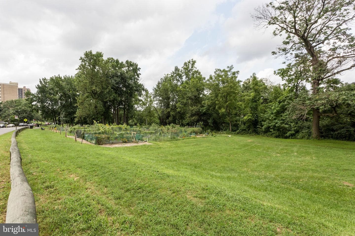 5340 Holmes Run Parkway #919 photo 33