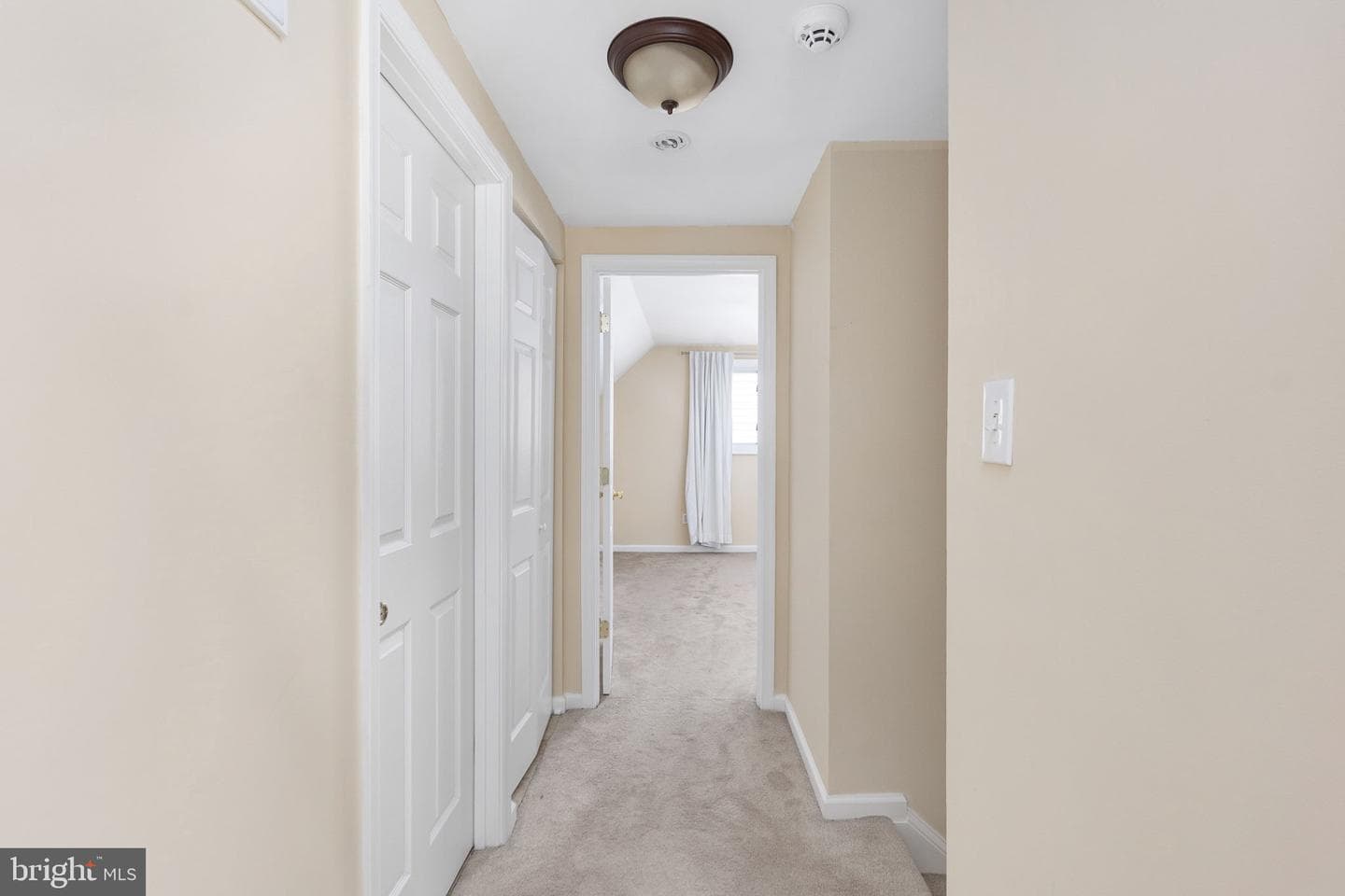 108 N Gladden Street photo 26