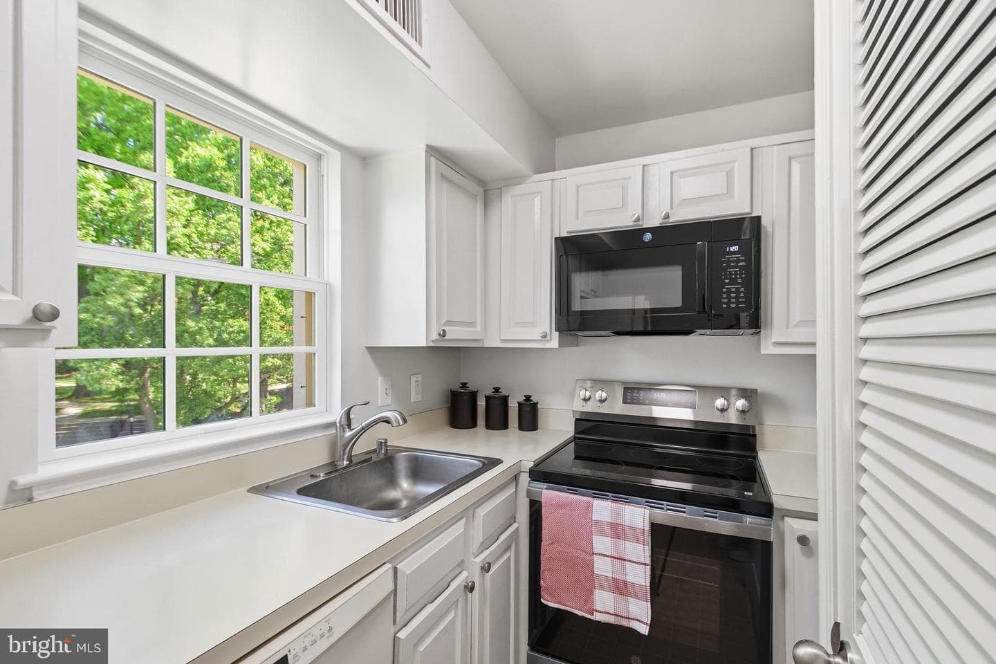 607 Bashford Lane E #3 photo 5
