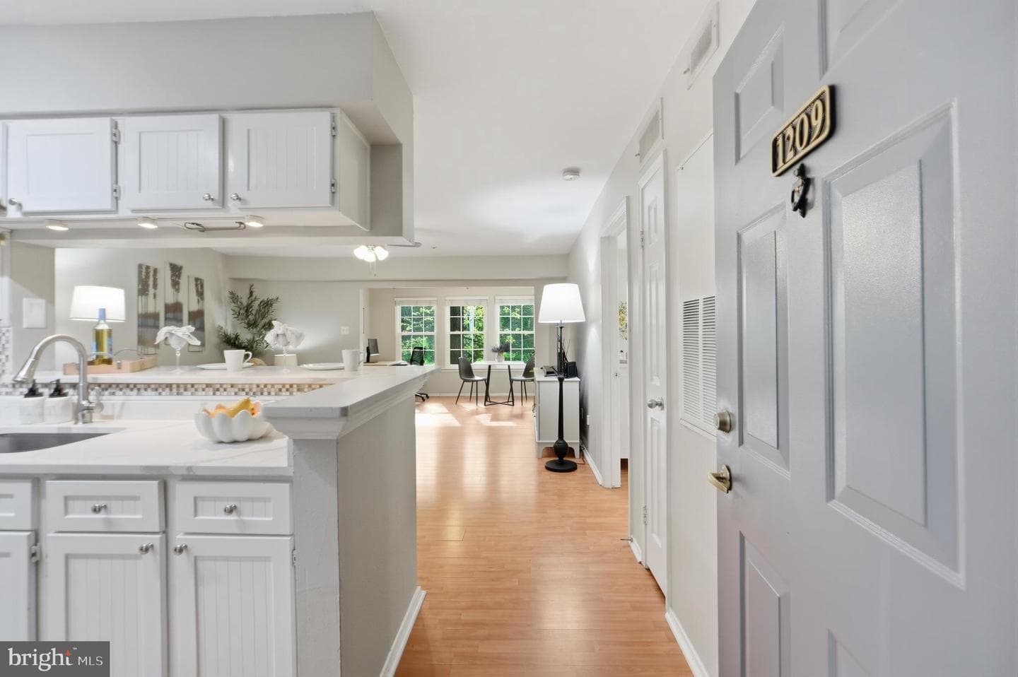 3313 Wyndham Circle #1209 photo 2