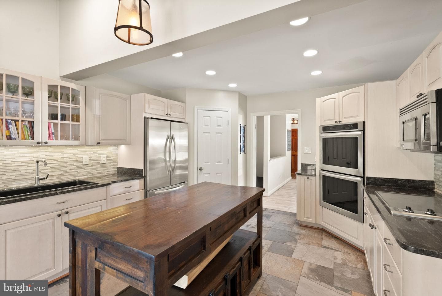 3012 Russell Road photo 12