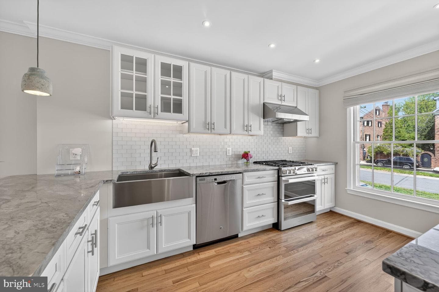 204 Green Street photo 6