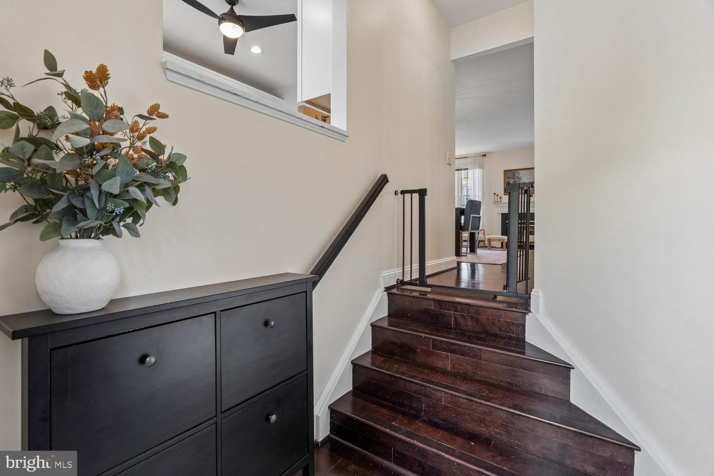 3919 Charles Avenue photo 3