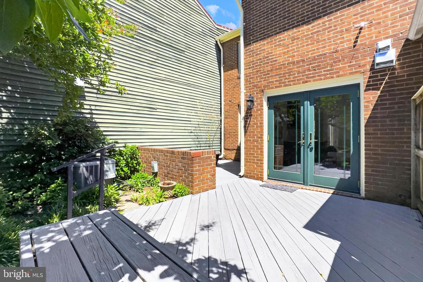 122 N West Street photo 40