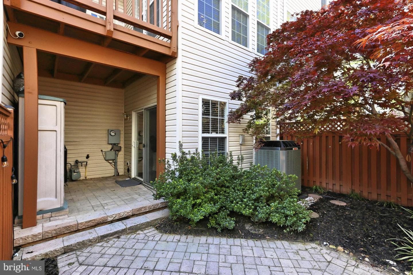 5011 Waple Lane photo 46