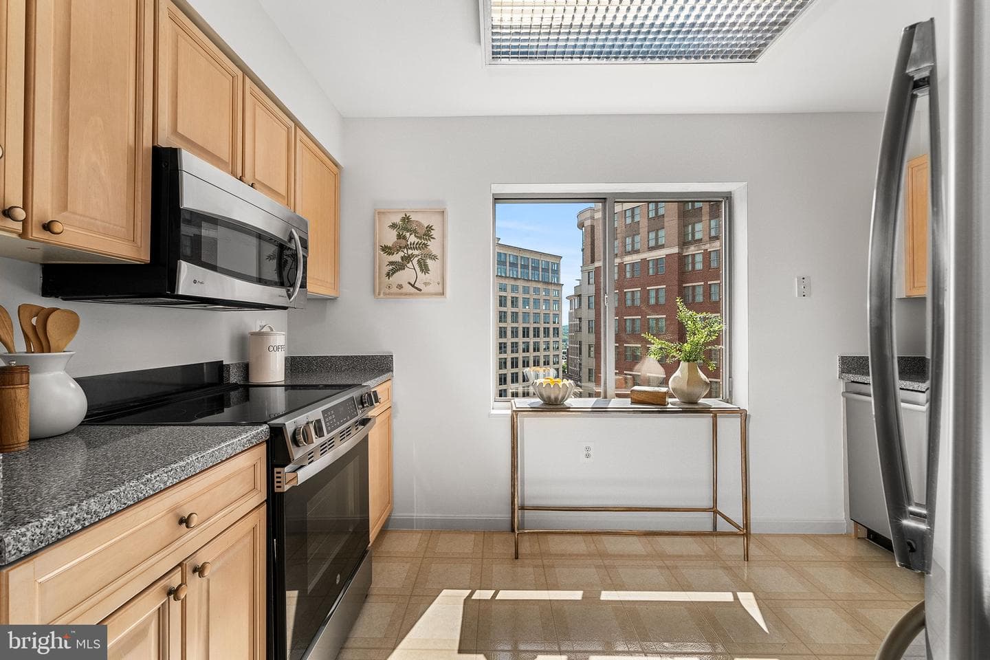 2181 Jamieson Avenue #1002 photo 18