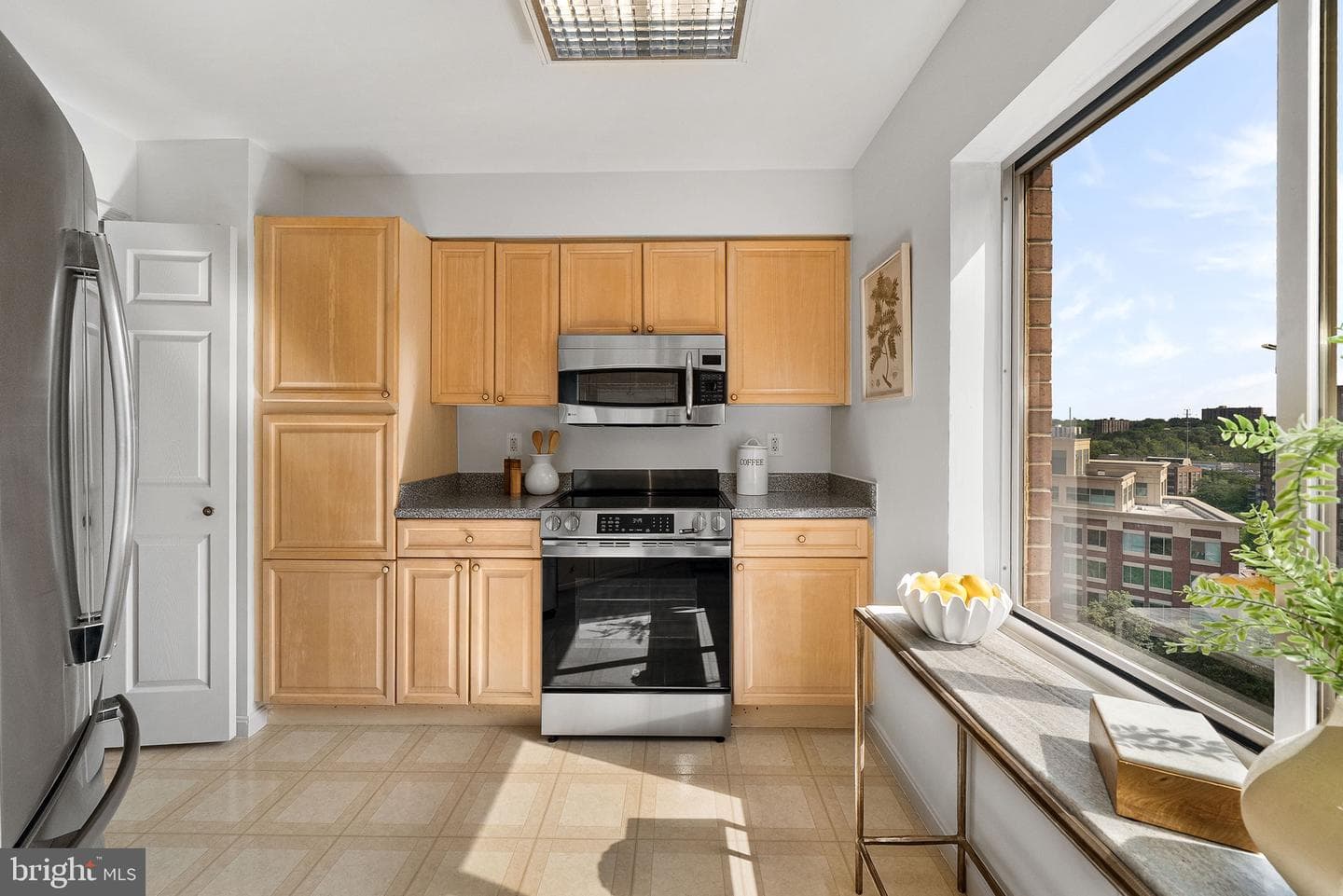 2181 Jamieson Avenue #1002 photo 21