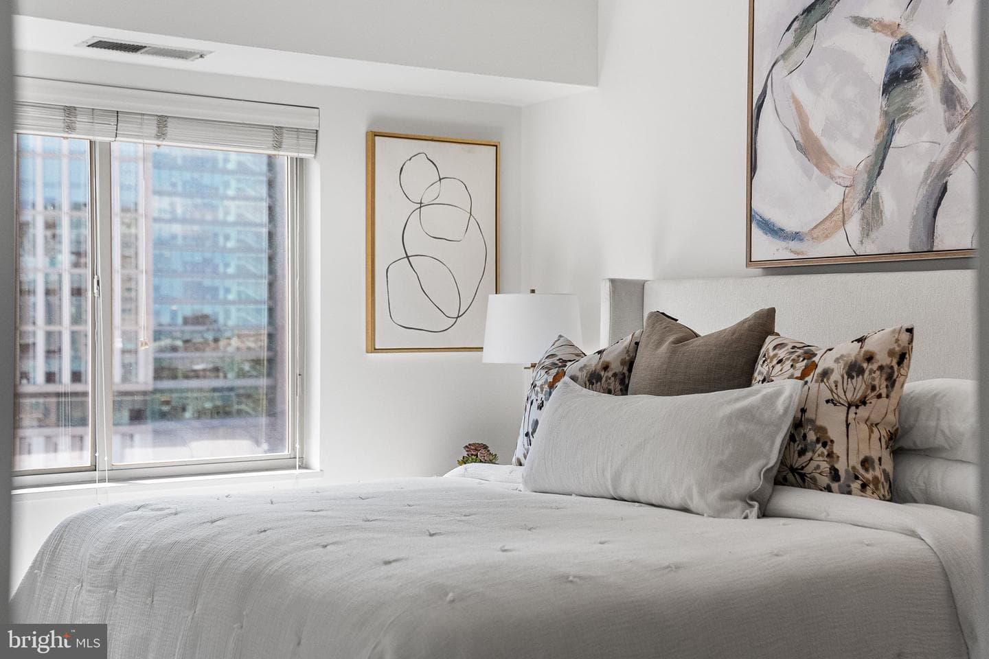 2181 Jamieson Avenue #1002 photo 33