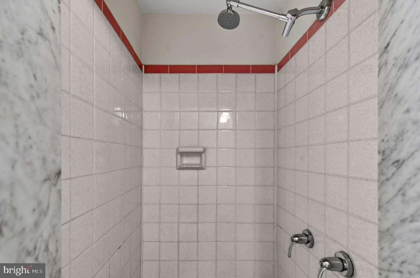 205 Wolfe Street photo 54