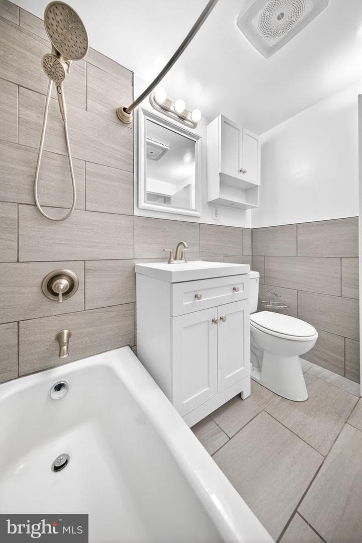 4600 Duke Street #426 photo 13