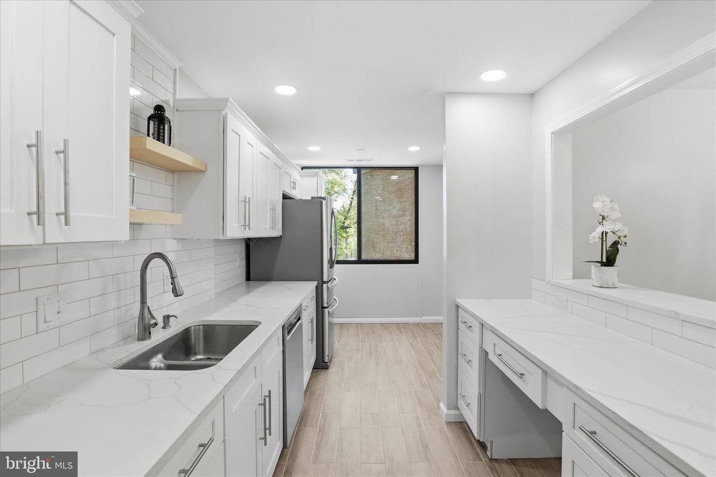 509 N Armistead Street #103 photo 13