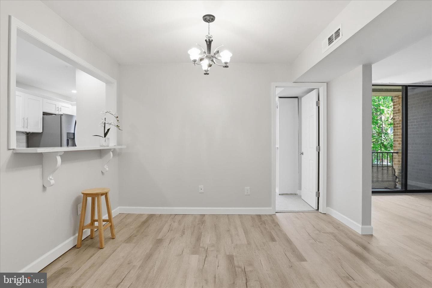 509 N Armistead Street #103 photo 15
