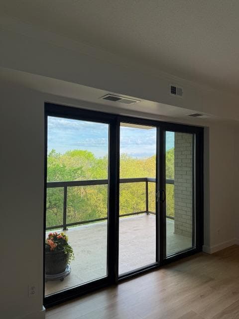203 Yoakum Pkwy # 1209 photo 19