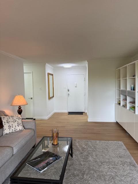 203 Yoakum Pkwy # 1209 photo 40