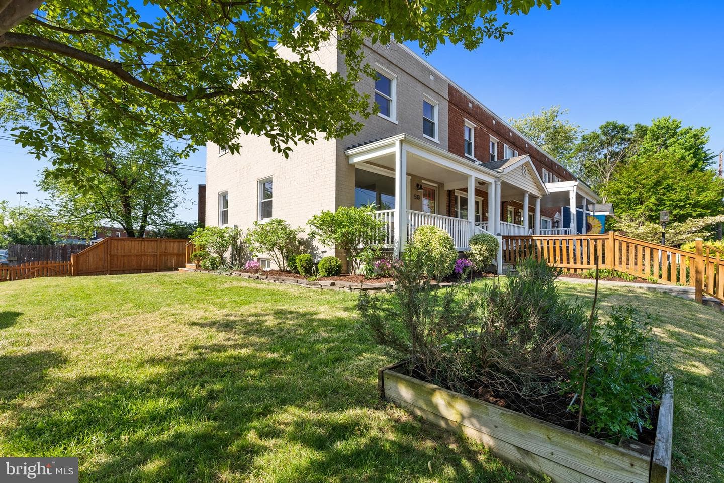 513 E Bellefonte Avenue photo 4