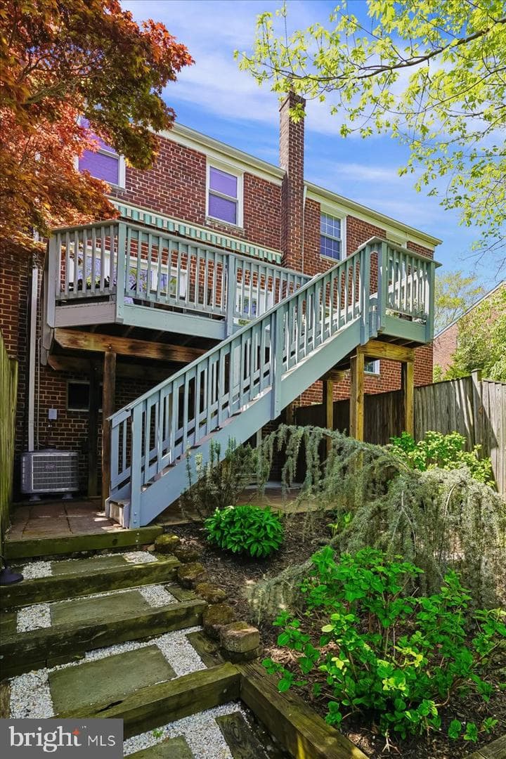 215 Burgess Avenue photo 36