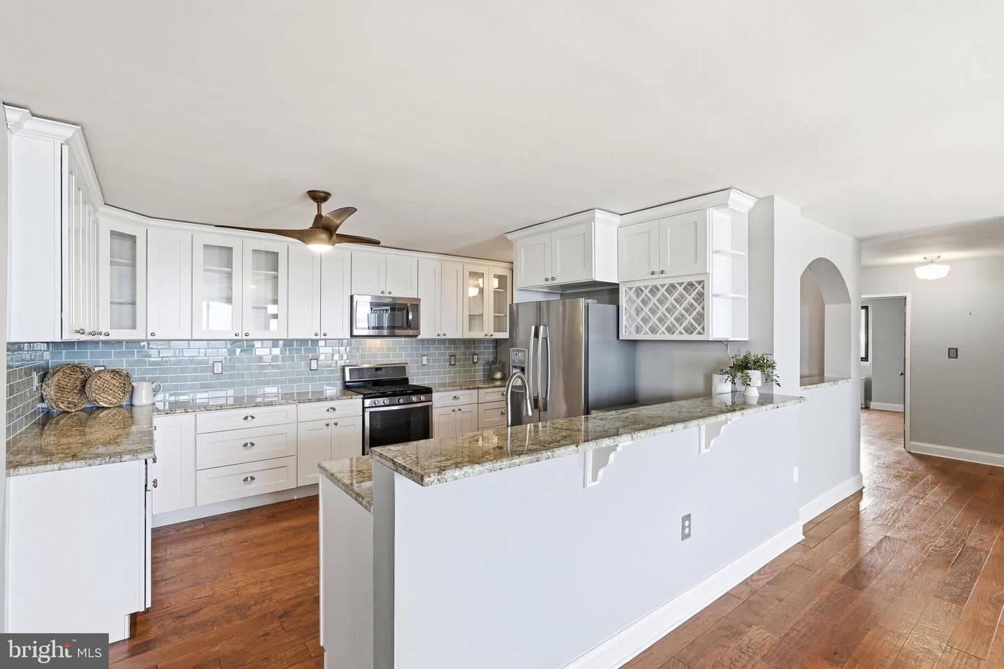 801 N Pitt Street #803 photo 4