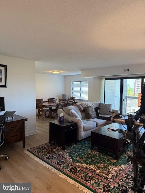 203 Yoakum Parkway #1004 photo 21