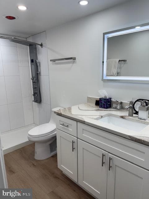 203 Yoakum Parkway #1004 photo 25