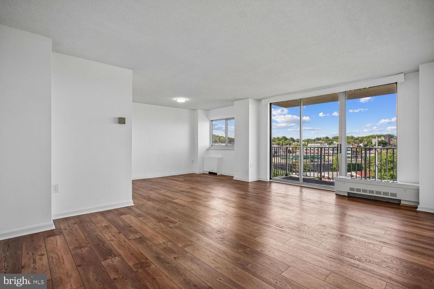 1225 Martha Custis Drive #811 photo 5