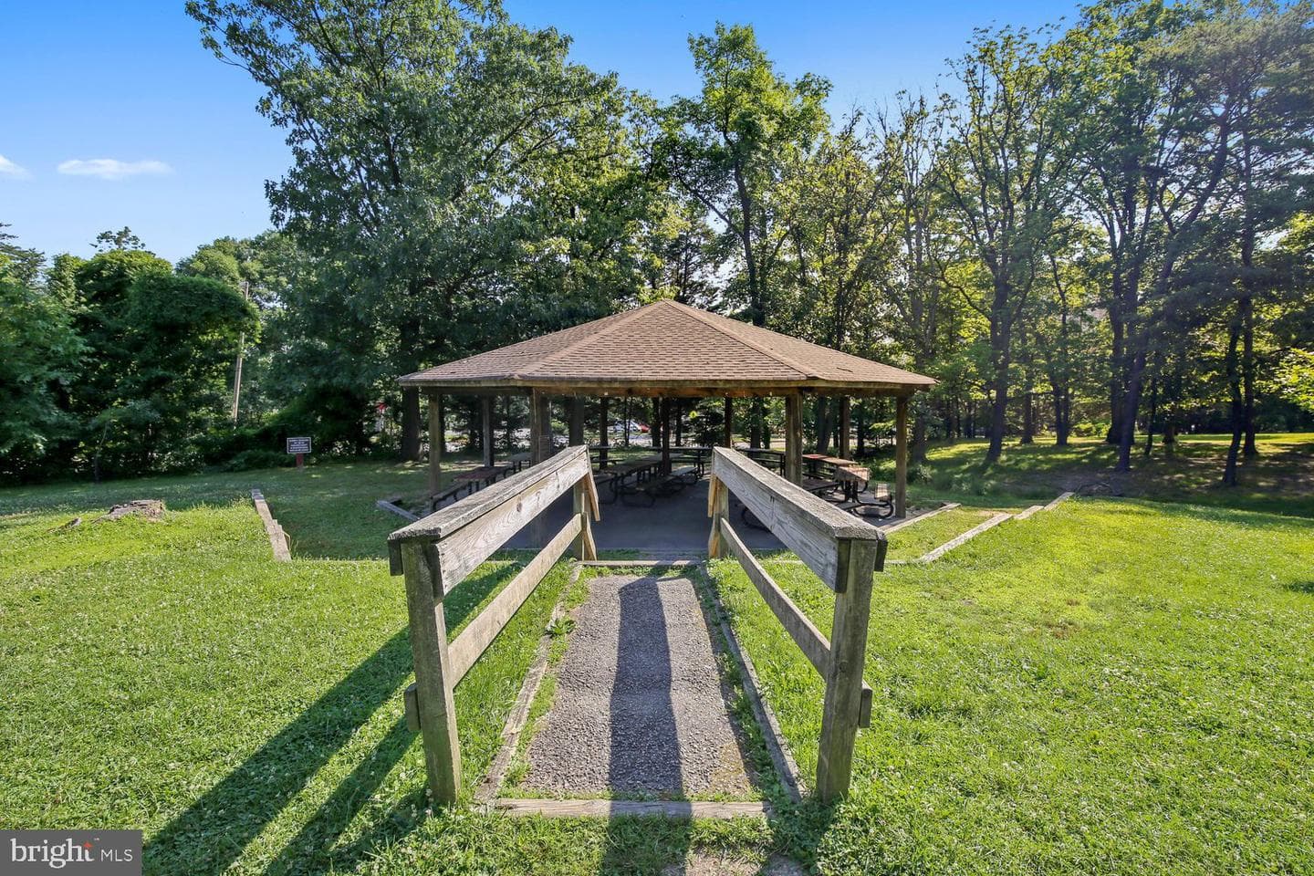 1225 Martha Custis Drive #811 photo 54