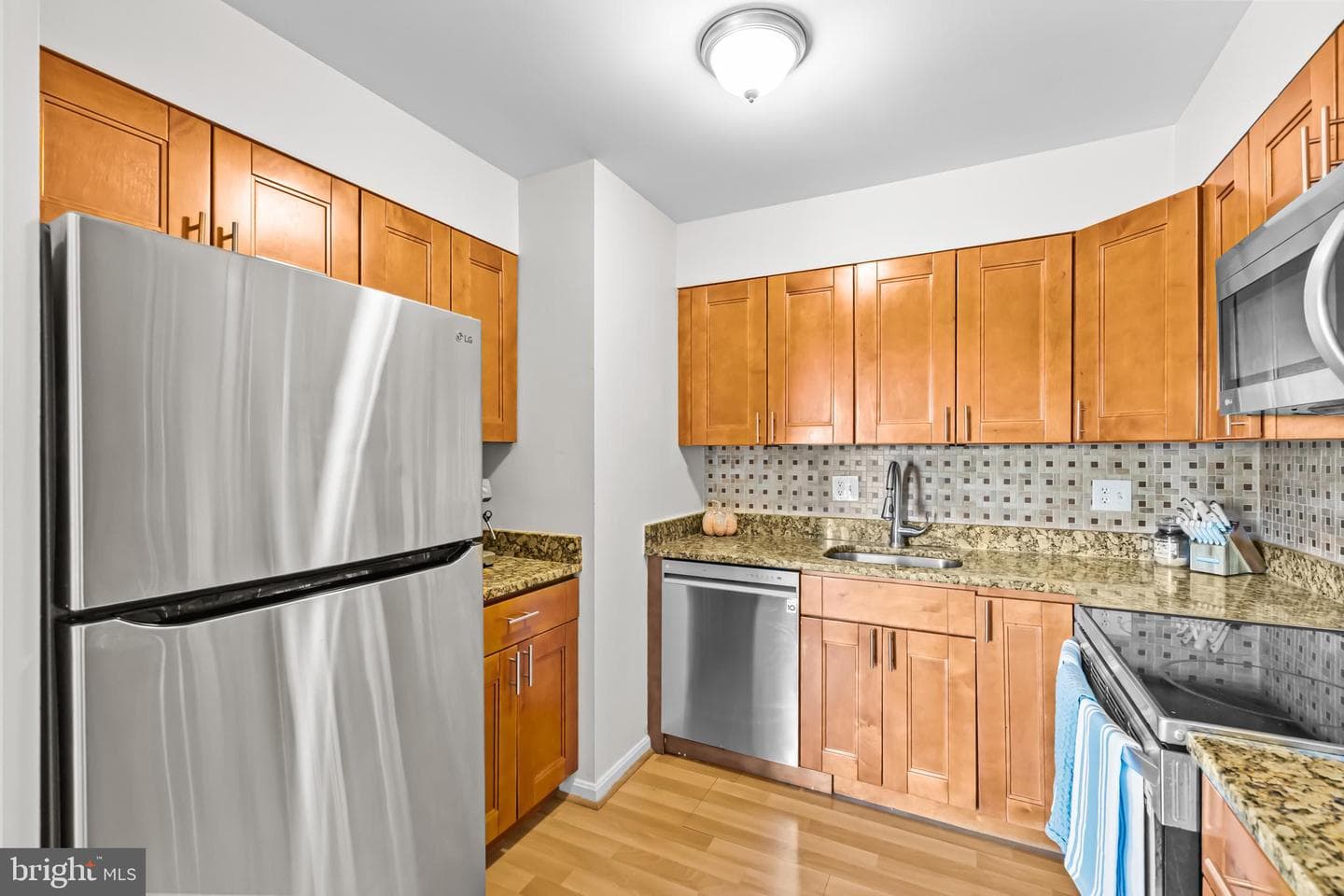 6145 Edsall Road #m photo 12