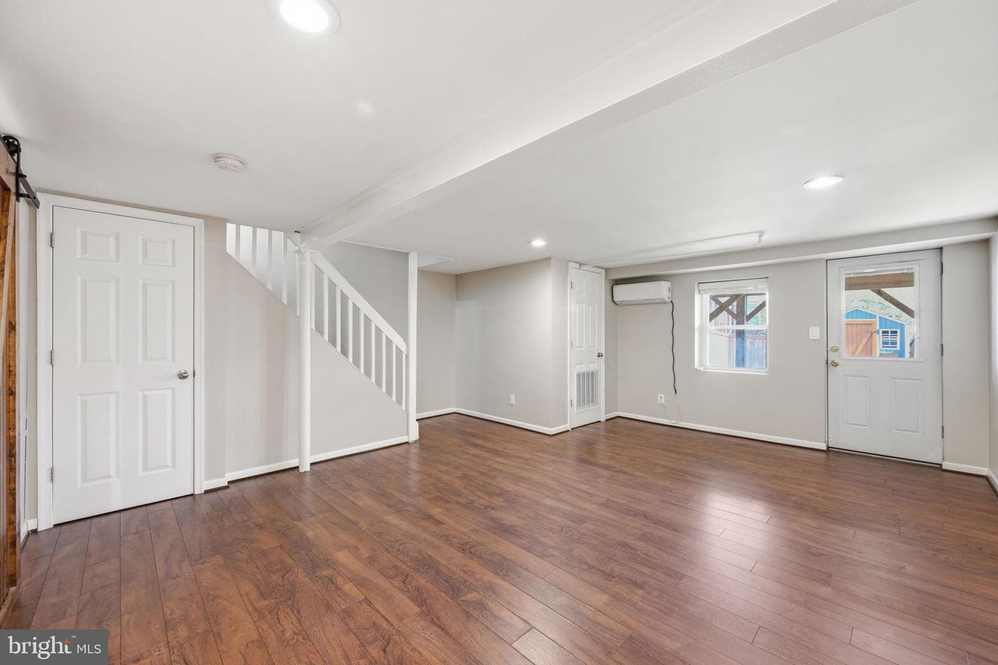 211 Guthrie Avenue photo 35