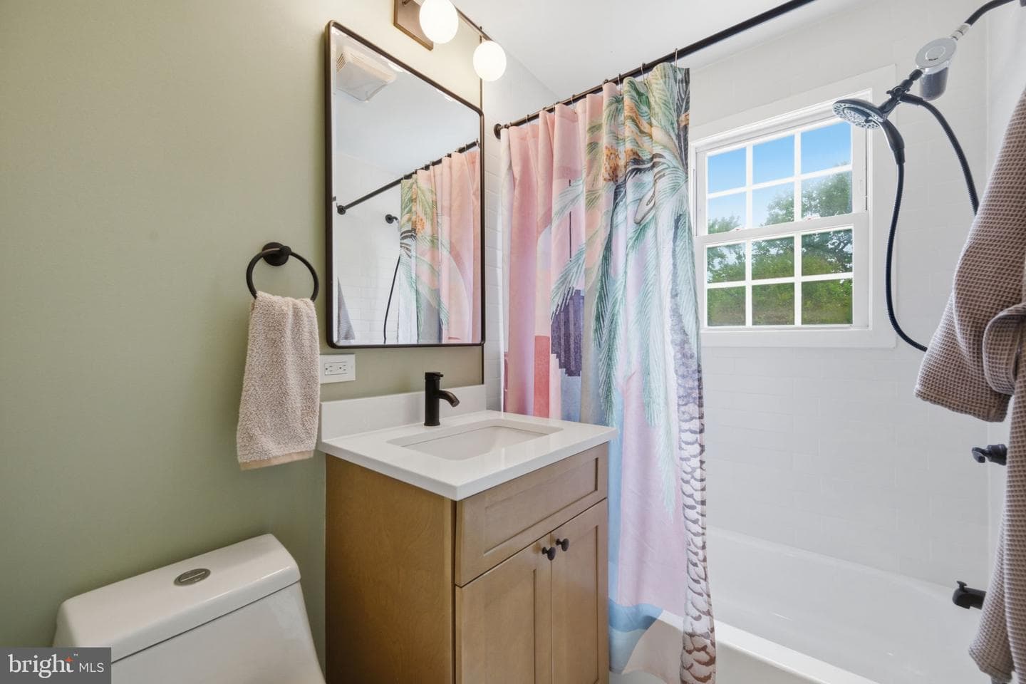 539 E Nelson Avenue E photo 18