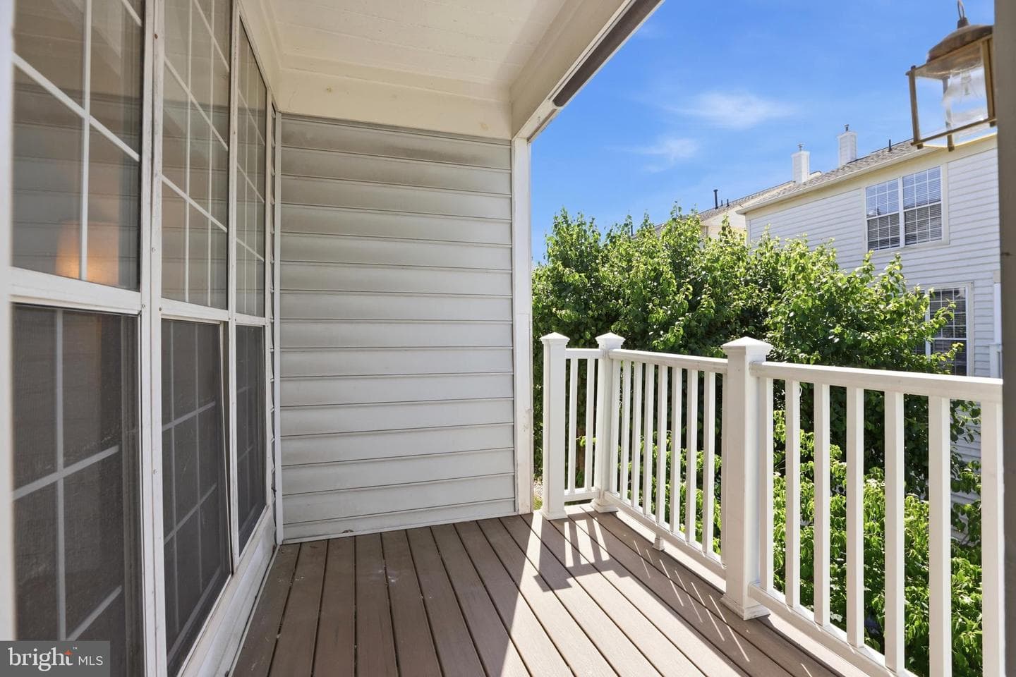 1734 Kingsgate Court #302 photo 9