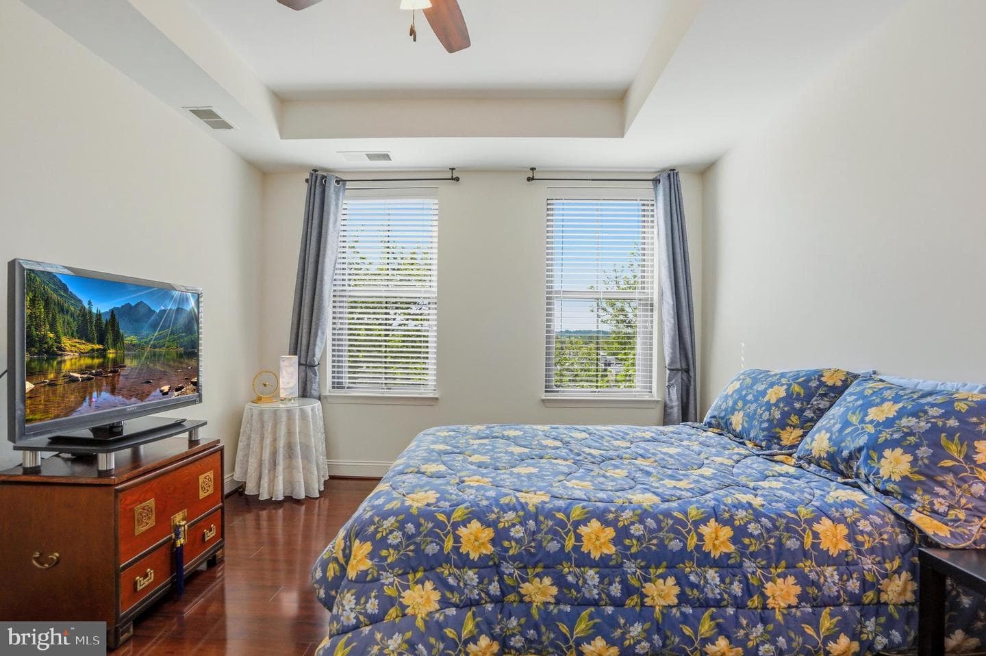 1111 Oronoco Street #427 photo 18