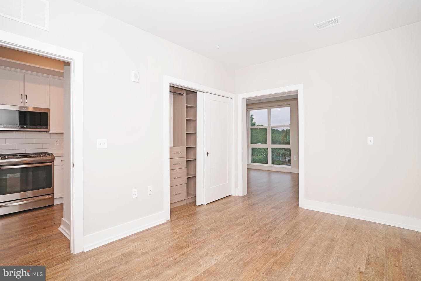 1800 Mount Vernon Avenue #309 photo 10