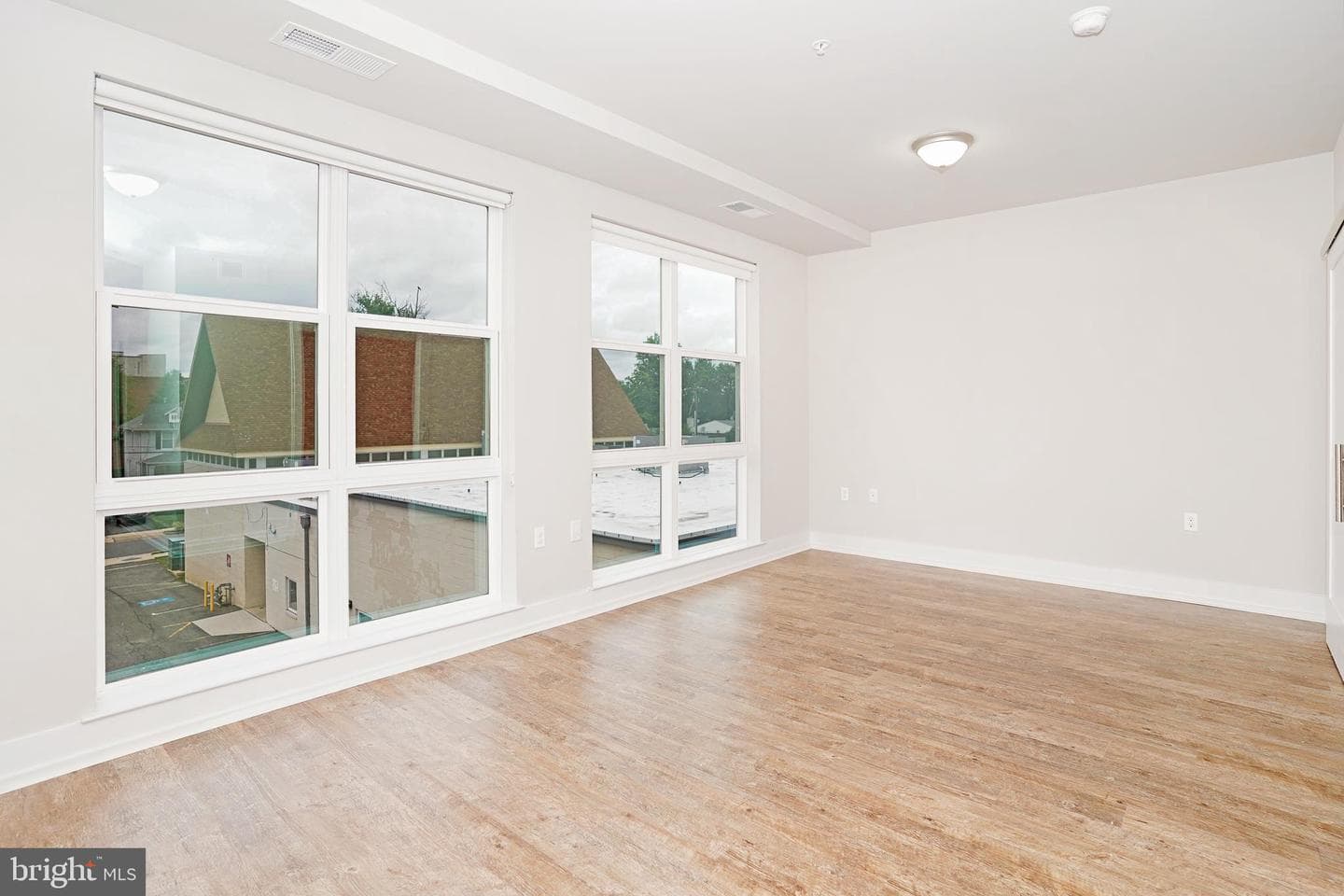 1800 Mount Vernon Avenue #309 photo 7