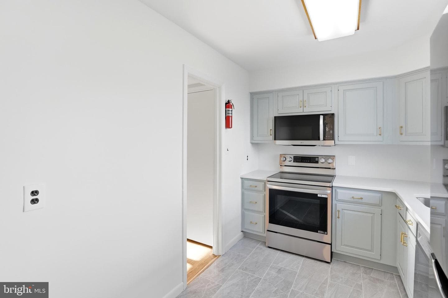 1731 Price Street photo 10