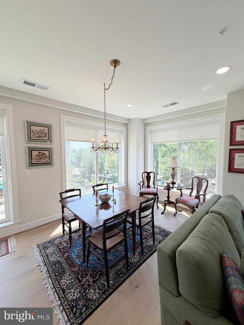 635 Slaters Lane #301 photo 15