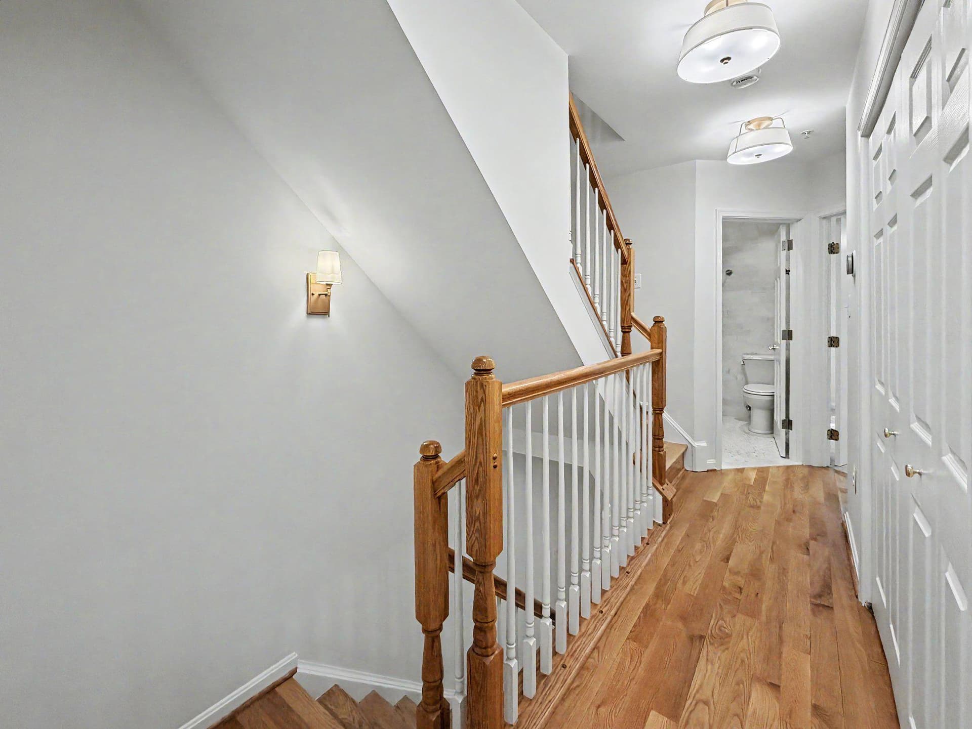 612 N Pitt Street photo 11