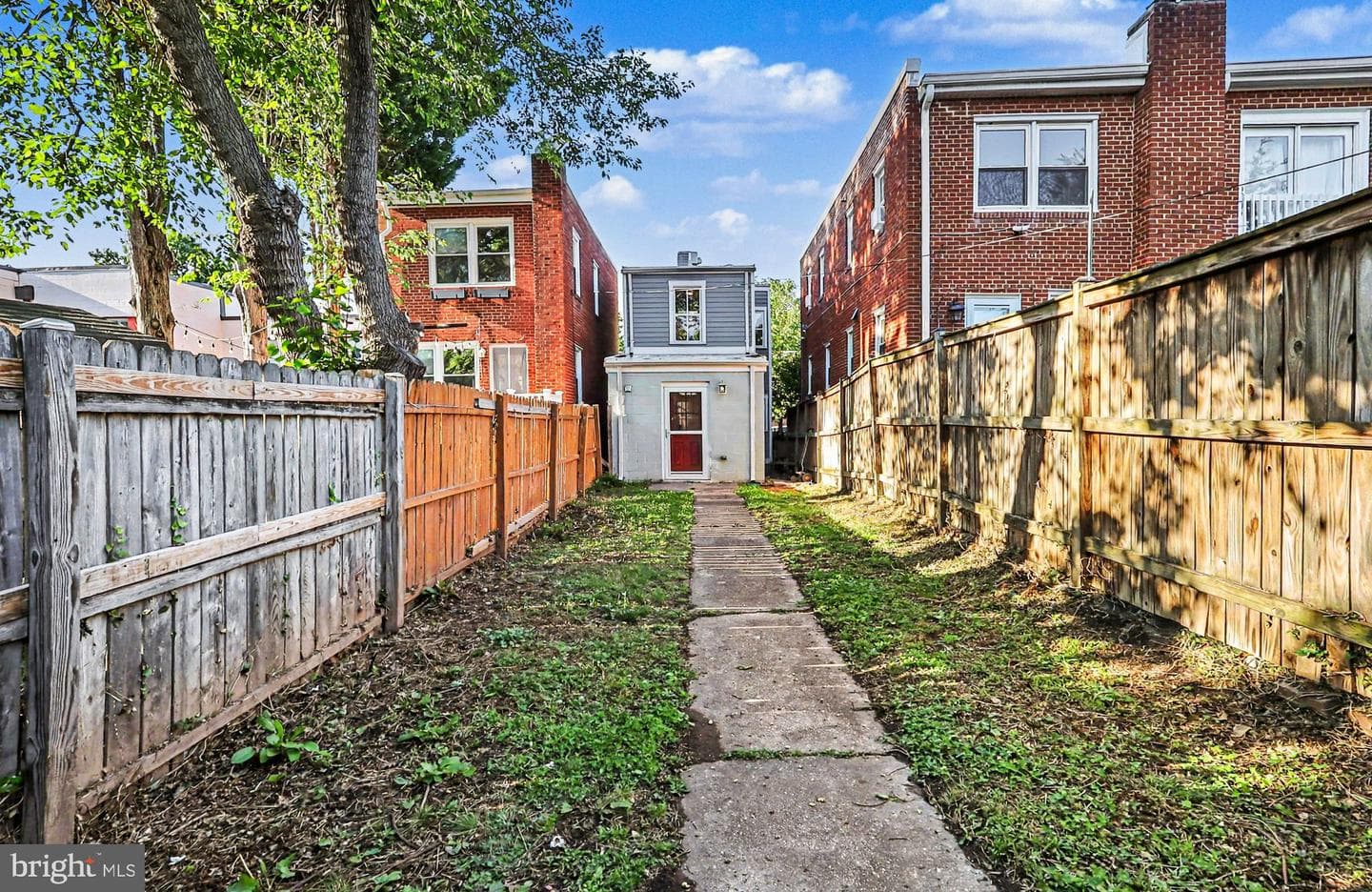 1216 Princess Street photo 25
