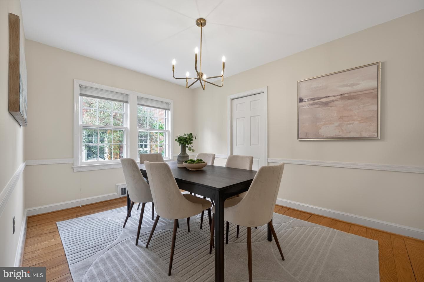 922 S Saint Asaph Street photo 12