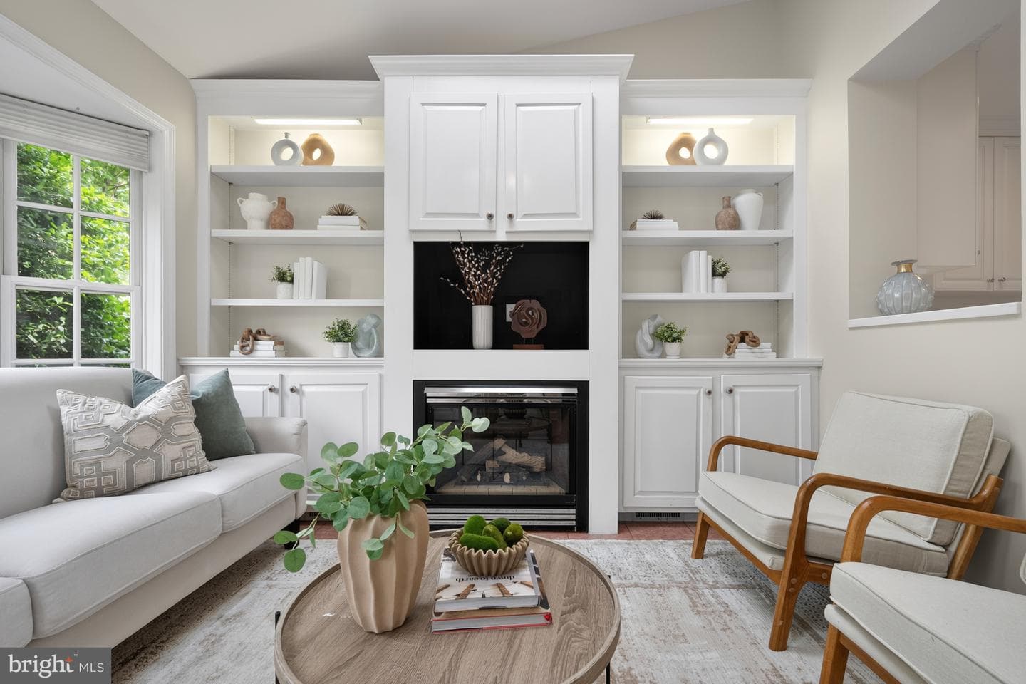 922 S Saint Asaph Street photo 25