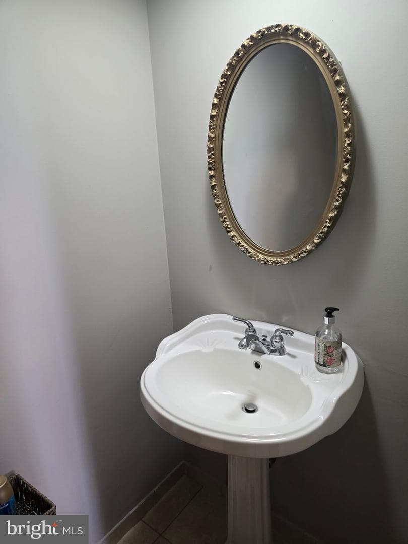 301 N Beauregard Street #1002 photo 11