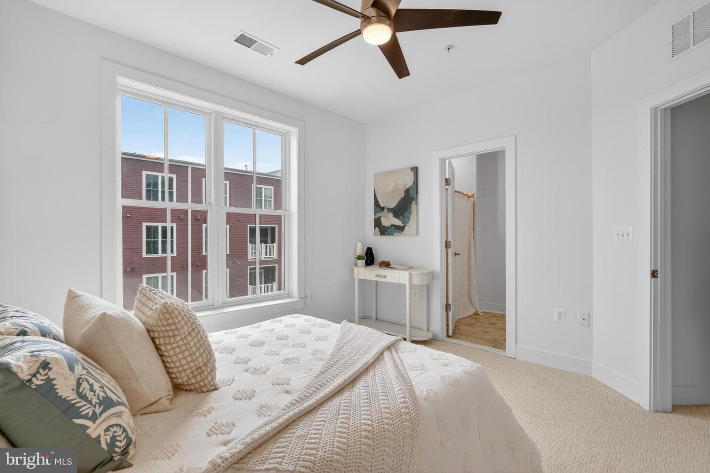 2413 Conoy Street photo 34