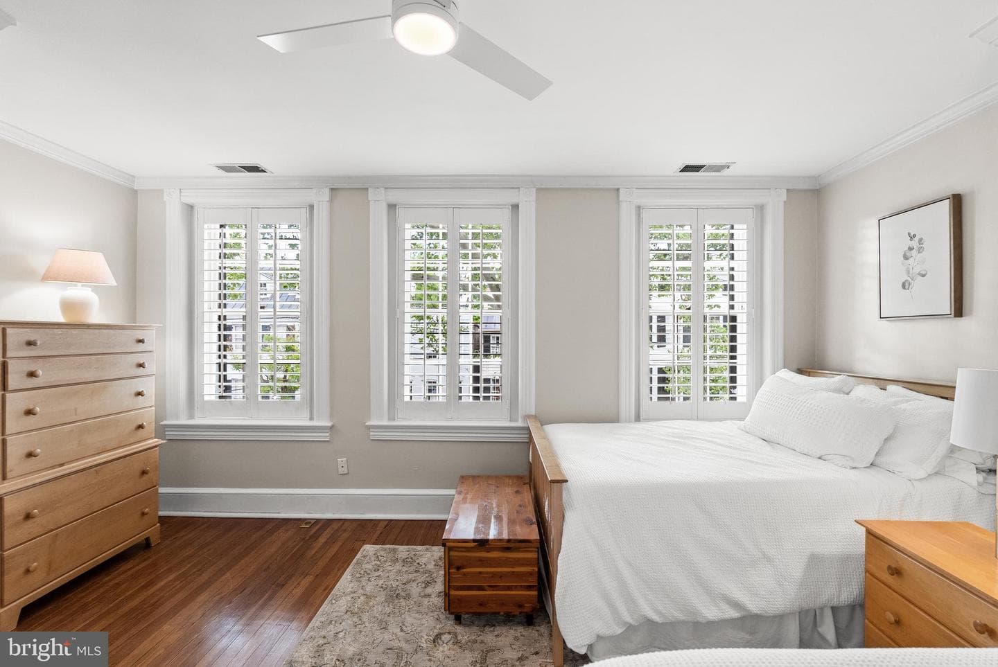 522 Queen Street photo 29