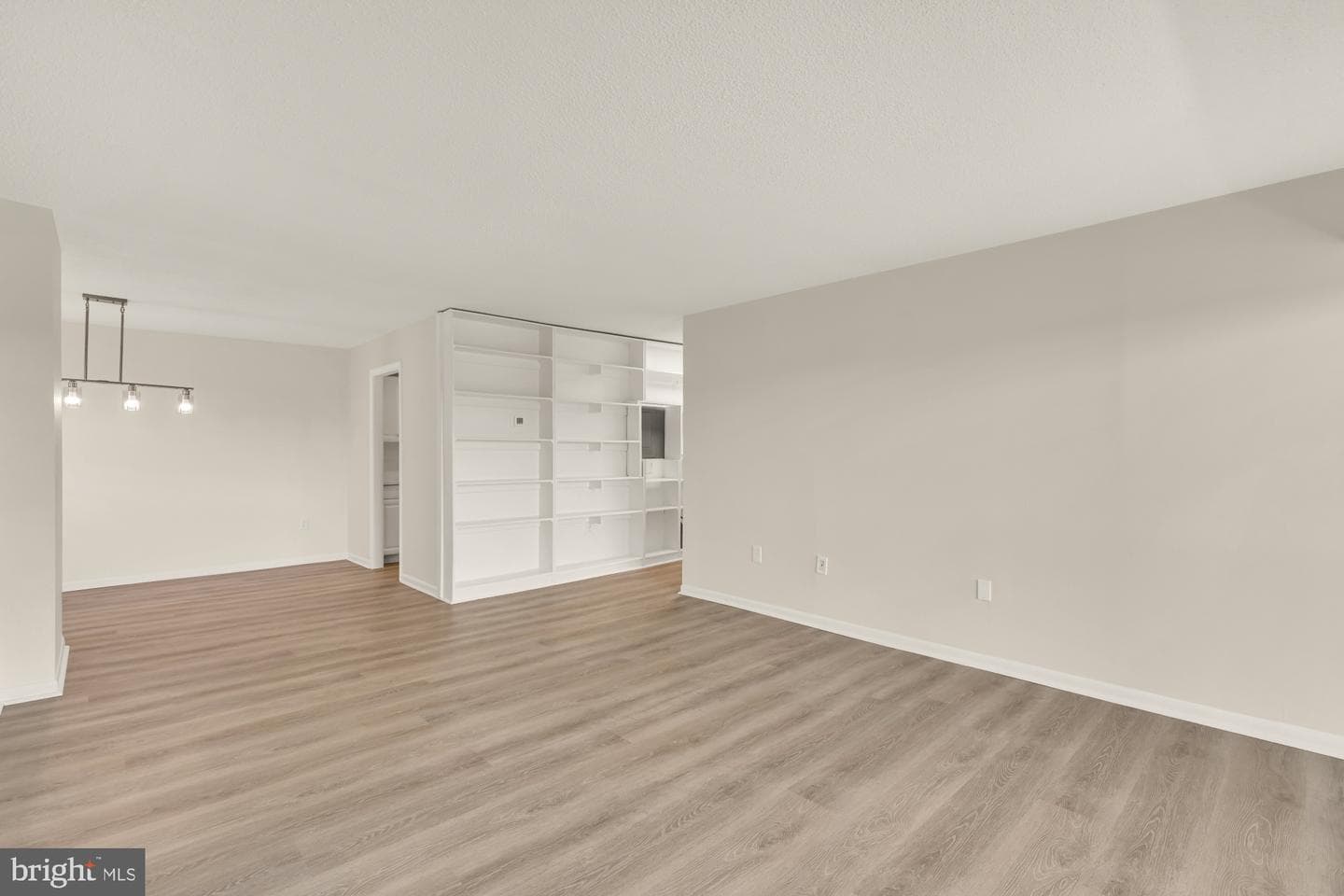 200 N Pickett St #1010 photo 11