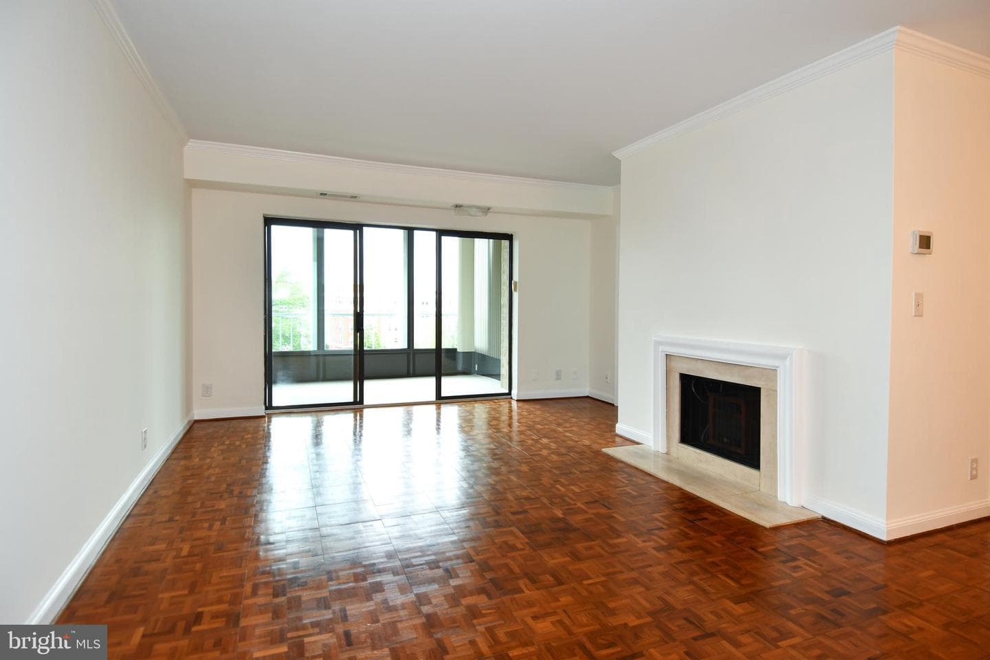 1250 S Washington Street S #614 photo 3