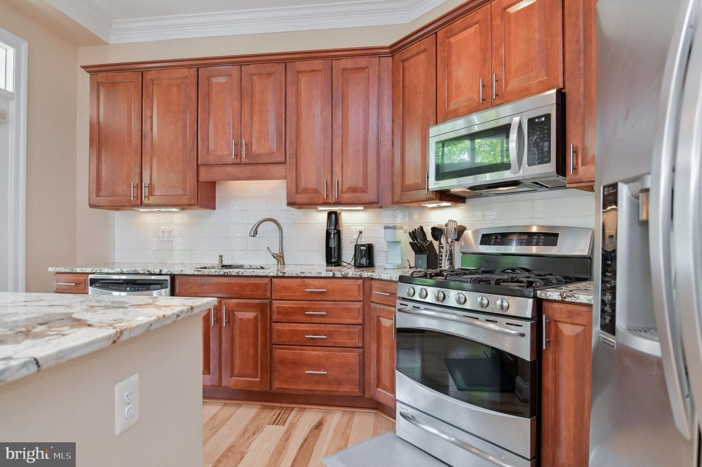 1023 N Royal Street #116 photo 17