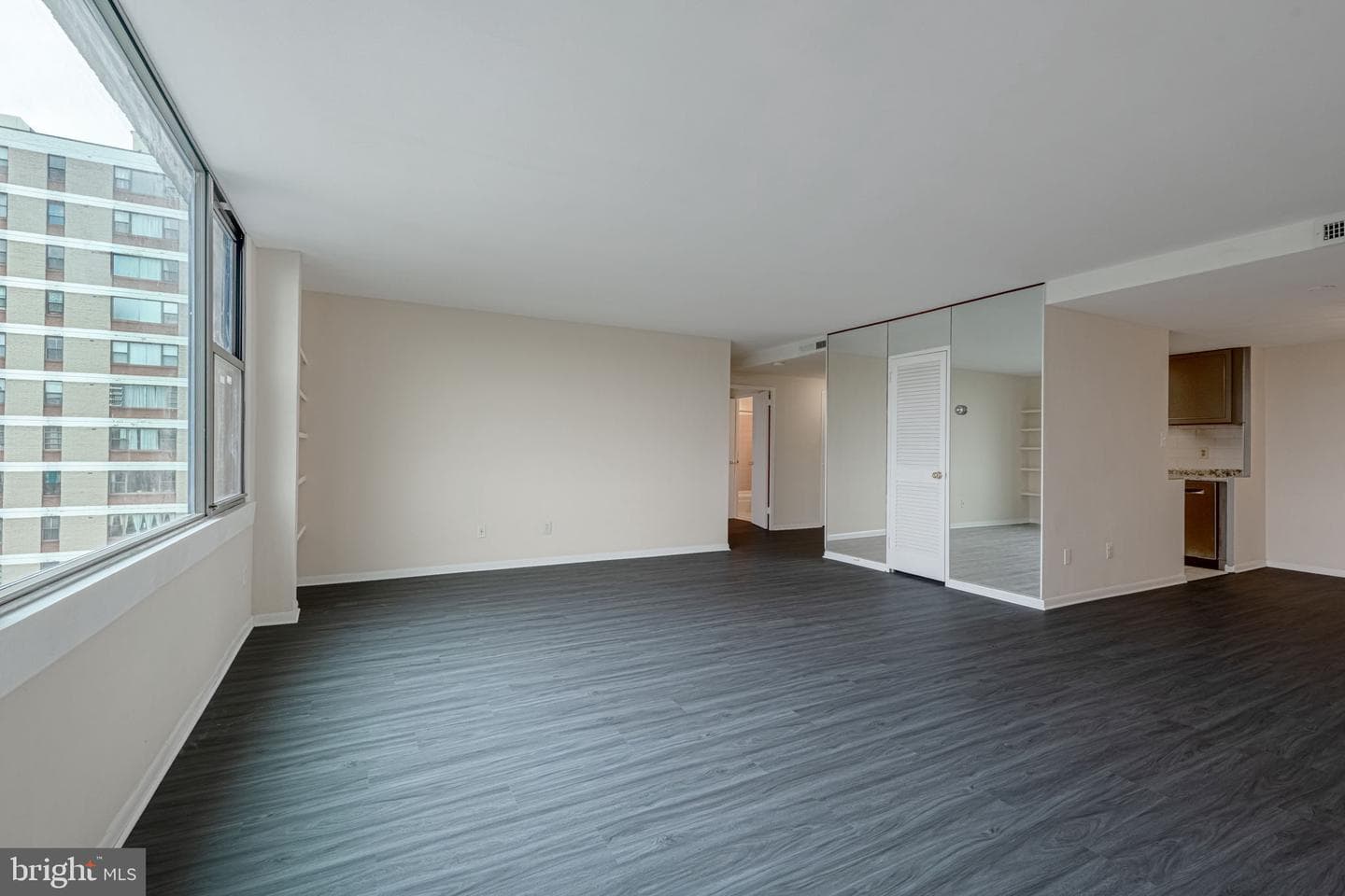 4600 Duke Street #1009 photo 10